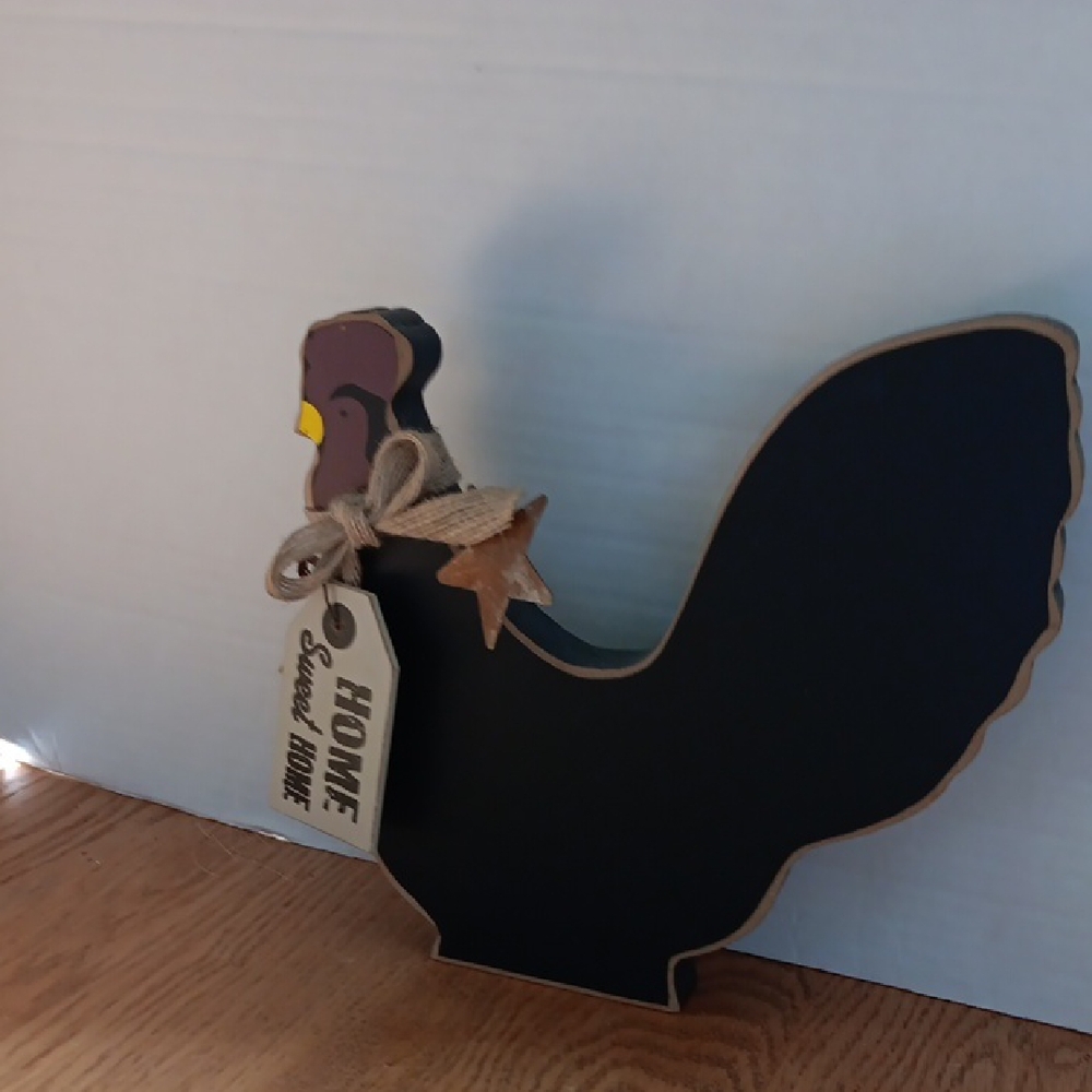 Charming Black Rooster Wall Art with Rustic Bow